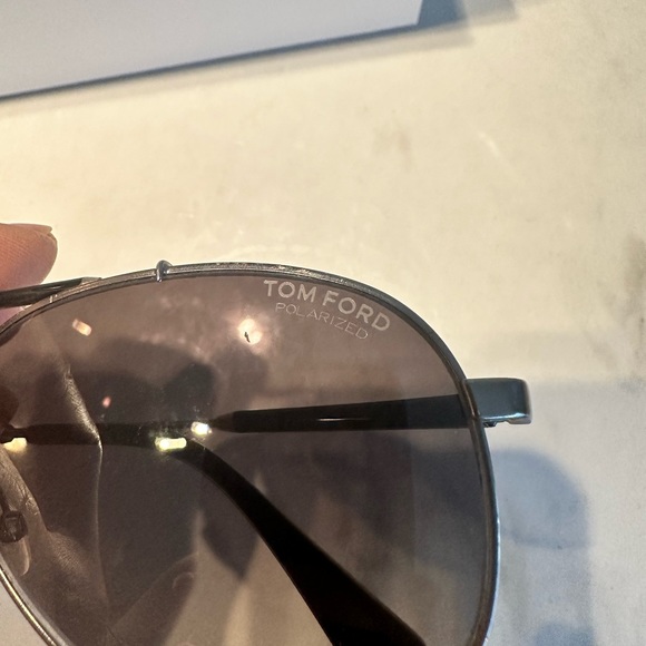 Tom Ford Aviator glasses - Picture 4 of 5